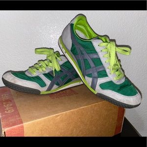 Asics Onitsuka Tiger Ultimate 81 Grey/Green Shoes